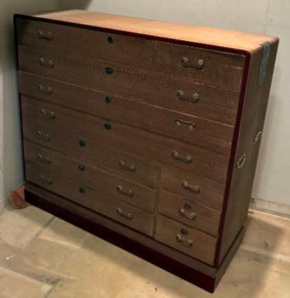 埼玉県川越市で和箪笥を買取させていただきました。