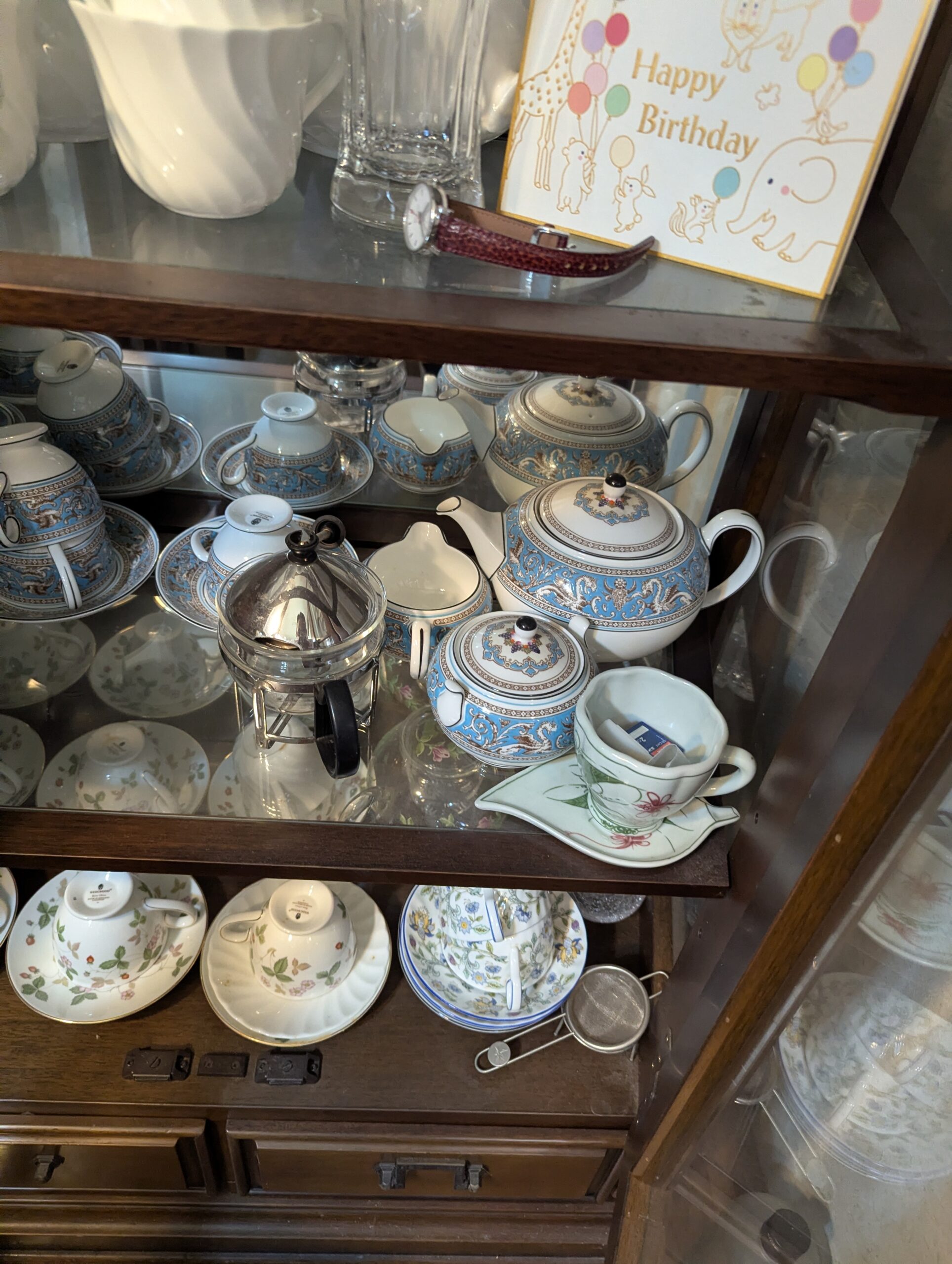 所沢市で洋食器の買取に伺って参りました。