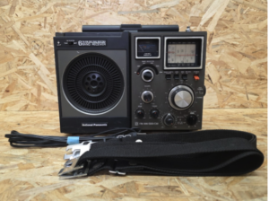 RF-2600」6バンドレシーバー
