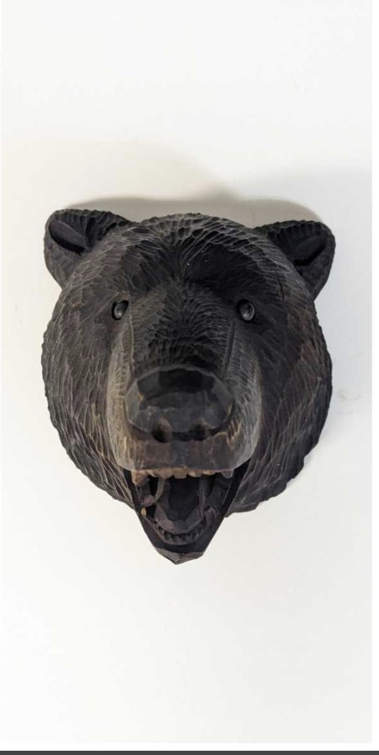 新座市で木彫り熊、中国香炉、置物、骨董品など無料出張買取査定に伺って参りました。