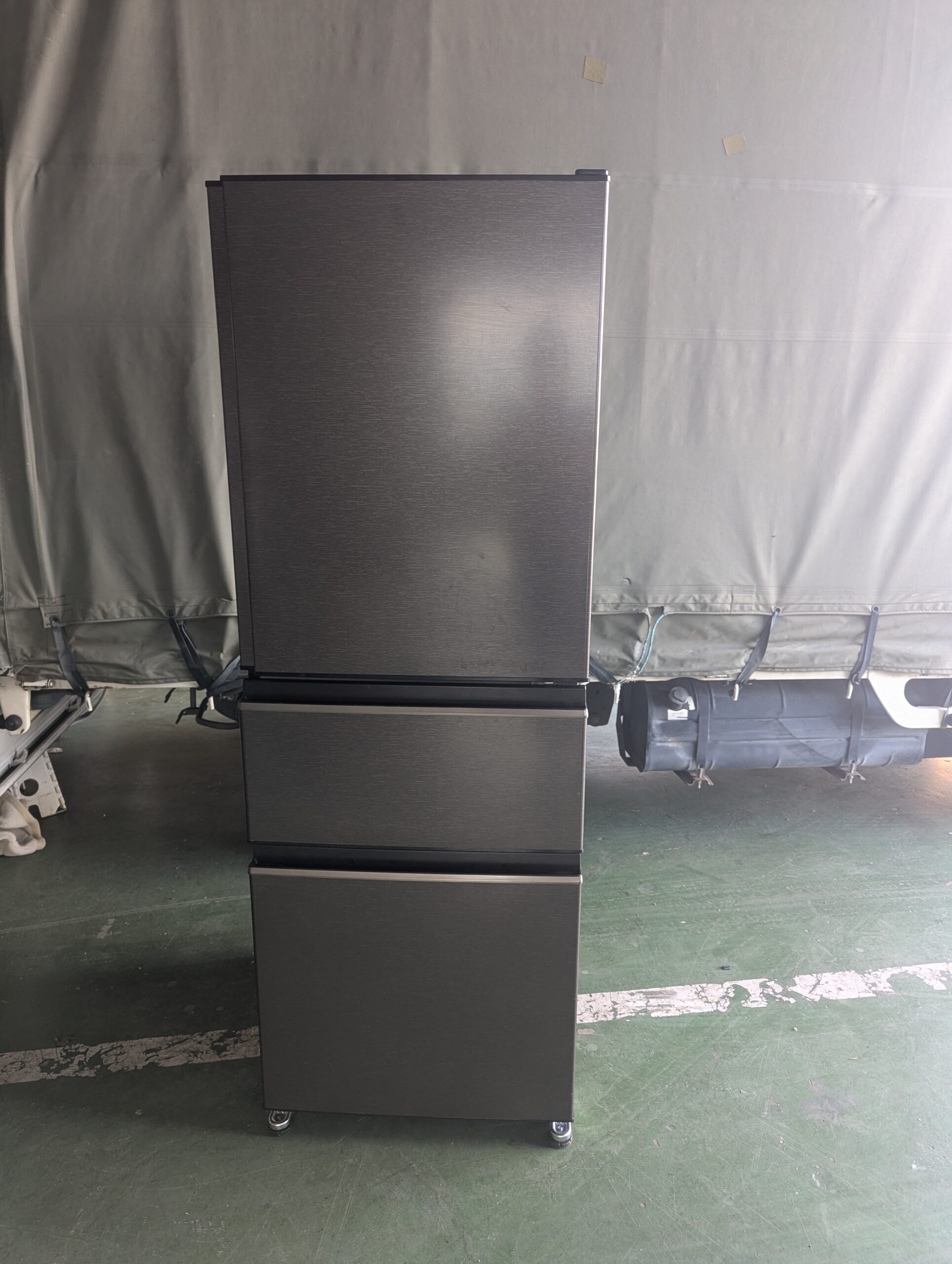 川越市で引越の為に不用となる家具、家電、DVD、食器など不用品の丸ごと買取査定に伺って参りました。